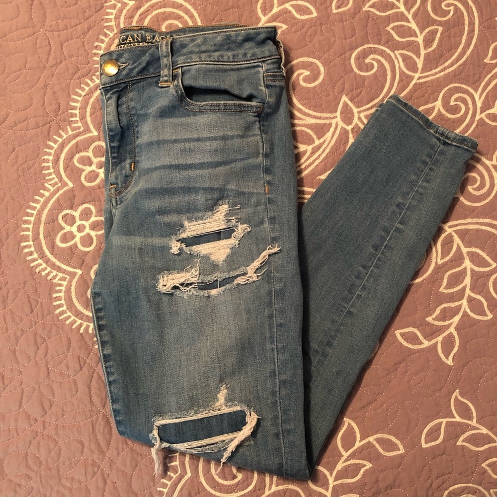 AE Distressed Hi-Rise Jeggings